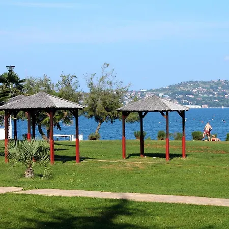 Apartman With Parking Space Crveni Vrh, Umag - 27173 Crveni Vrh