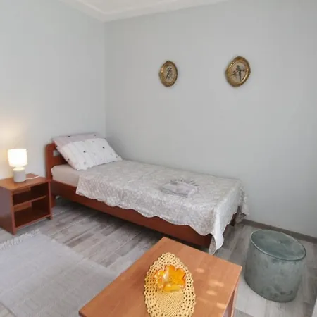 Apartman With Parking Space Crveni Vrh, Umag - 27173